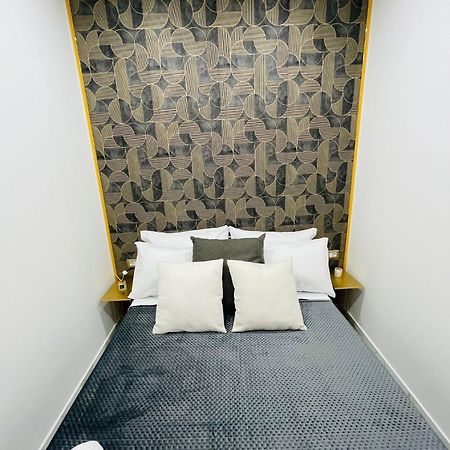 Frank Anthony Home نابولي المظهر الخارجي الصورة