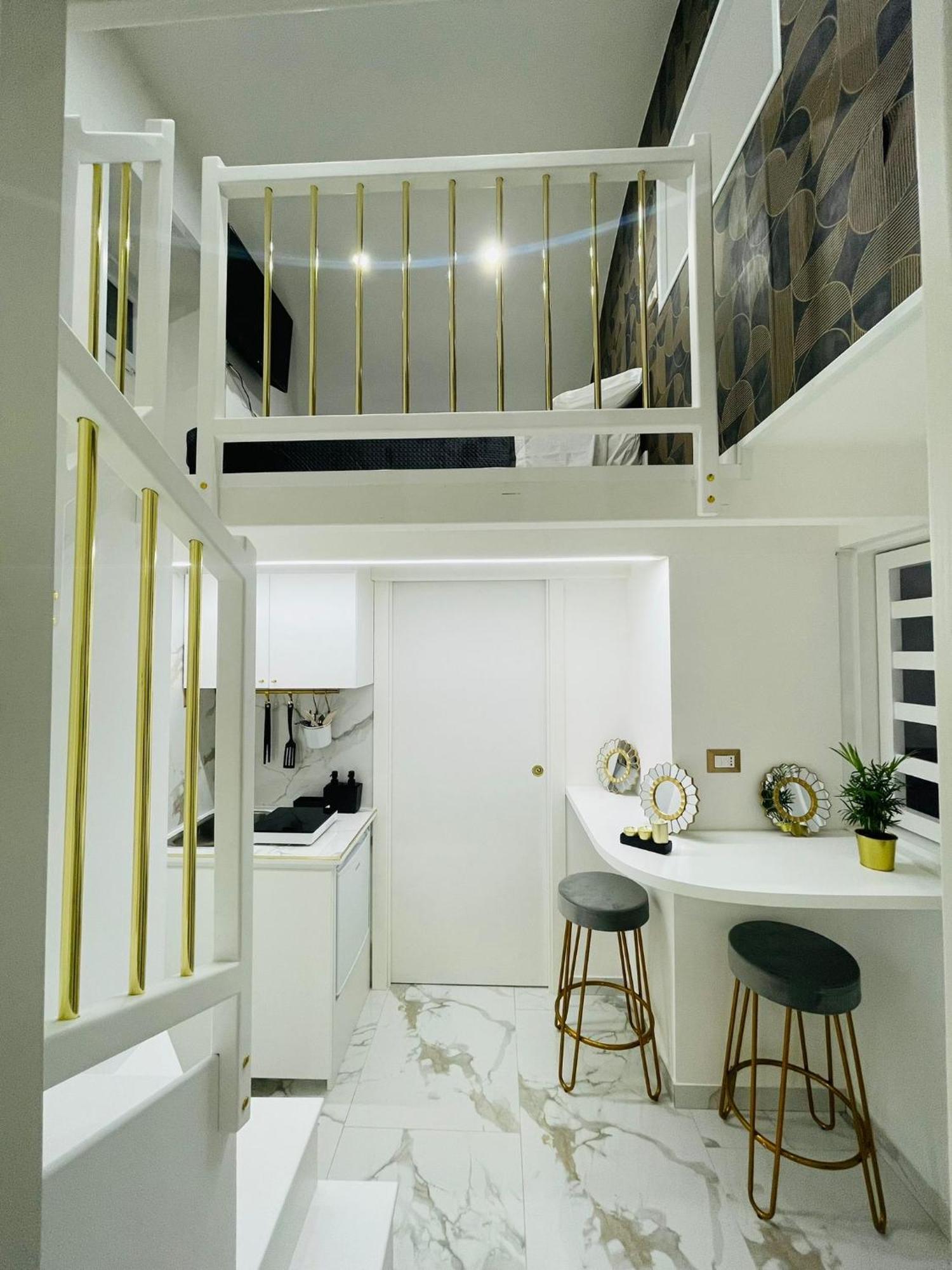 Frank Anthony Home نابولي المظهر الخارجي الصورة